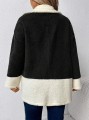 Czarny pluszowy płaszcz wstawki ecru (3XL)