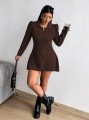 Brązowa dzianinowa sukienka mini (1XL)