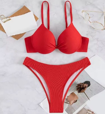 Czerwony prążkowany strój kąpielowy (XL)