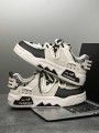 Beżowe buty sportowe nadruk (44)