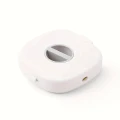 Biały organizer na kabel USB