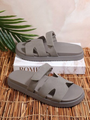 Szare klapki rzepy (37)