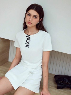 Biały t-shirt kokardy (L)