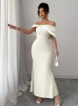Ecru sukienka maxi zdobienia (XL)