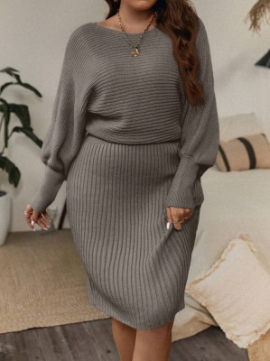 Szara dzianinowa sukienka (0XL)