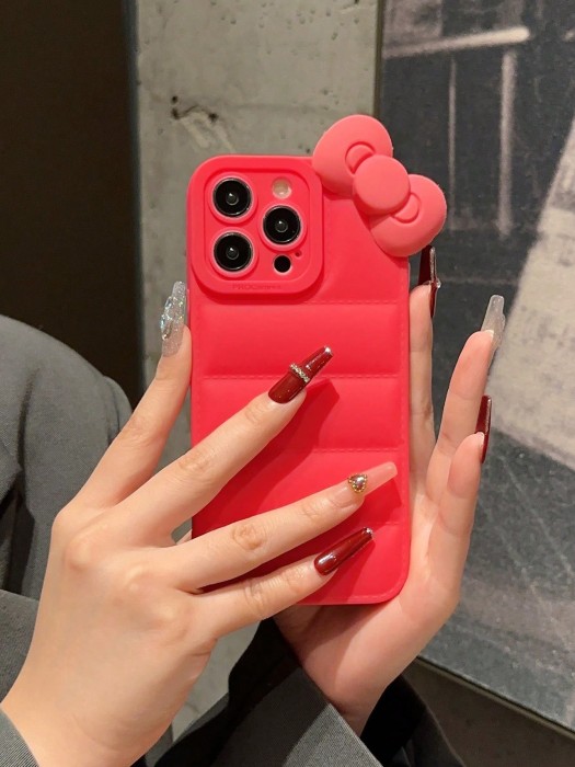 Różowe etui na telefon iPhone 14