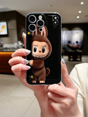 Czarne etui na telefon iPhone 15