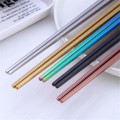 Metaliczne pałeczki rose gold