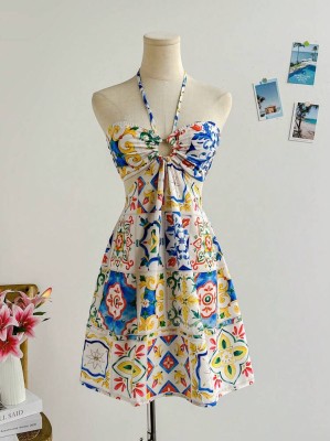 Wzorzysta sukienka marszczenia (M)