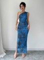 Niebieska sukienka maxi wzór (M)