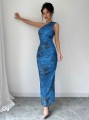 Niebieska sukienka maxi wzór (M)