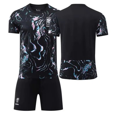 Czarny komplet spodenki t-shirt wzór (S)