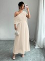 Elegancka maxi sukienka jedno ramię (XL)