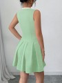 Seledynowa sukienka mini (L)
