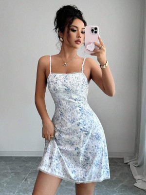 Biała sukienka wzór ramiączka (L)