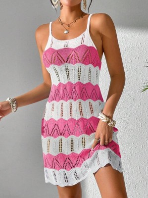 Dwukolorowa dzianinowa sukienka mini (S)
