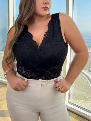 Czarna koronkowa bluzka (2XL)