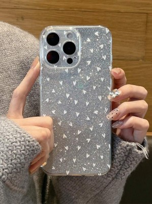 Błyszczące etui wzór serca iPhone 15