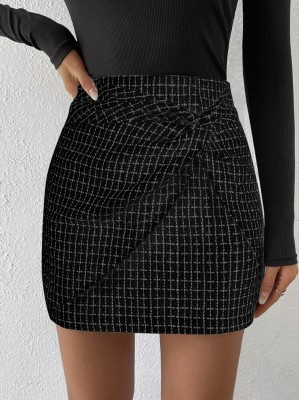 Czarna spódnica mini krata (XS)