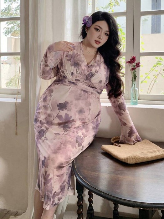 Różowa sukienka midi kwiaty (1XL)