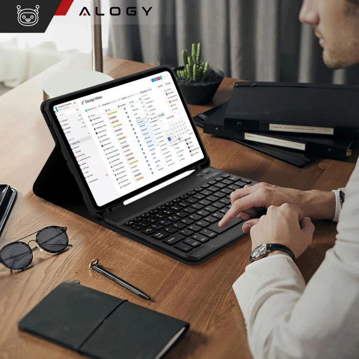 Czarna klawiatura etui na tablet
