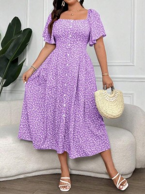 Fioletowa sukienka midi kwiaty (1XL)