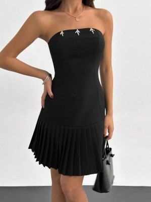 Czarna sukienka mini cyrkonie (S)