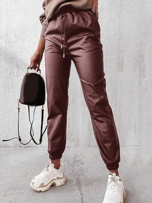 Bordowe spodnie imitacja skóry (XS)