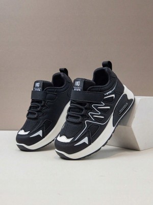 Czarne buty sportowe rzepy (26)