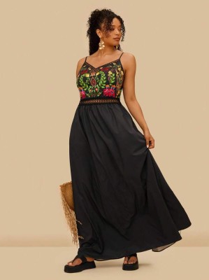 Czarna sukienka maxi nadruk (0XL)