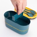 Warstwowy lunch box sztućce