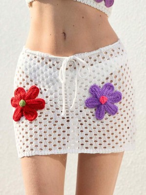 Biała ażurowa spódnica mini (S)