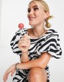 Wzorzysta sukienka wiązanie (38)