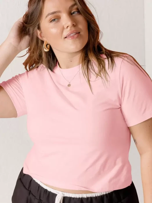 Jasnoróżowy gładki t-shirt (2XL)