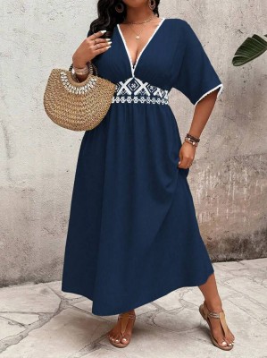 Granatowa teksturowana sukienka (1XL)