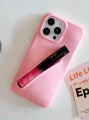 Różowe etui iPhone 15