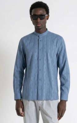 Niebieska koszula wzór (M)