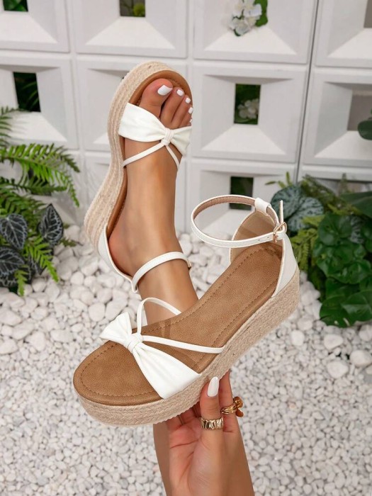 Białe sandały espadryle (39)