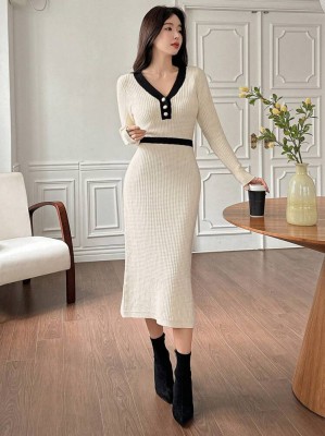 Dzianinowa sukienka ecru (L)