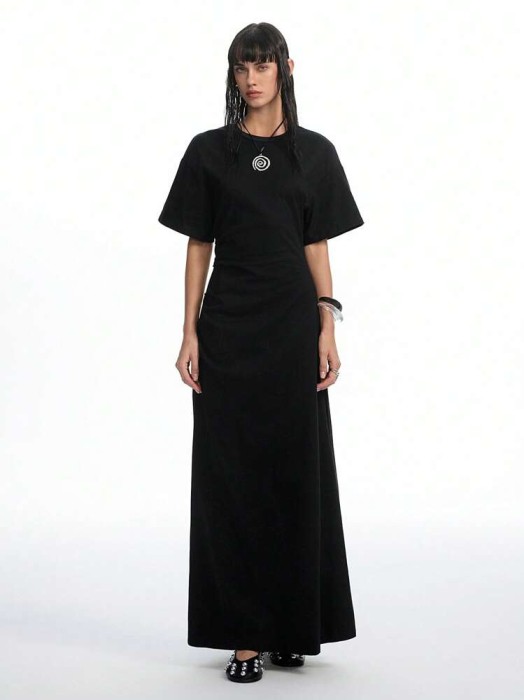 Czarna sukienka krótkie rękawy (S)