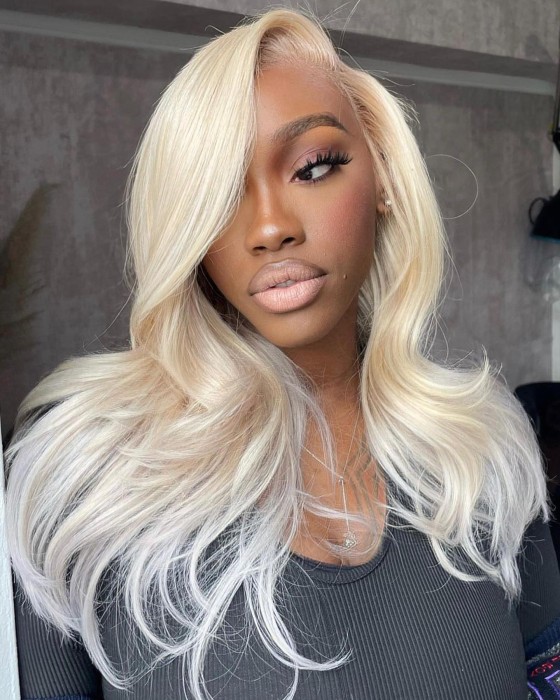 Długa peruka platynowy blond
