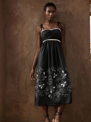 Czarna sukienka ramiączka (M)