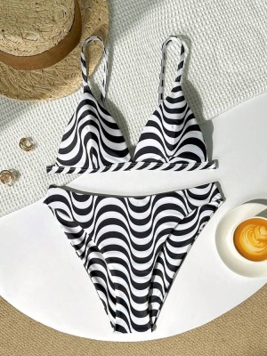 Dwukolorowy strój dwuczęściowy wzór (L)