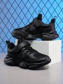 Czarne sportowe buty (27)