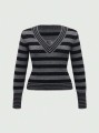 Dwukolorowy sweter paski (0XL)