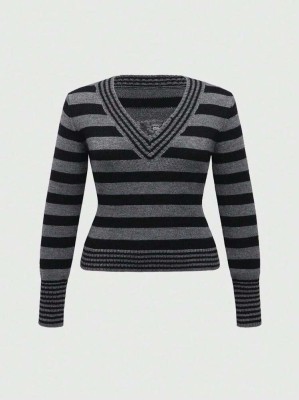 Dwukolorowy sweter paski (0XL)