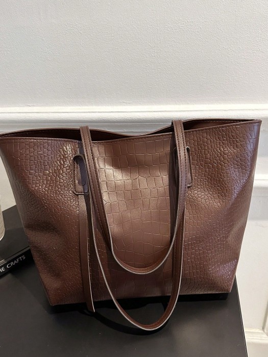 Brązowa torebka shopper wzór
