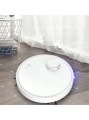 Biały robot sprzątający