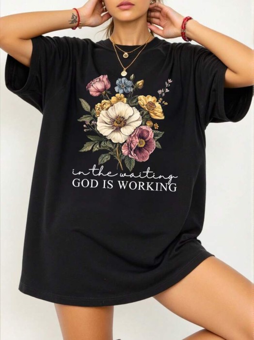 Czarna luźna koszulka nadruk (0XL)