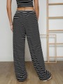 Dwukolorowe spodnie od piżamy paski (S)